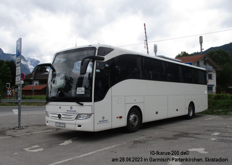 Y-807671
