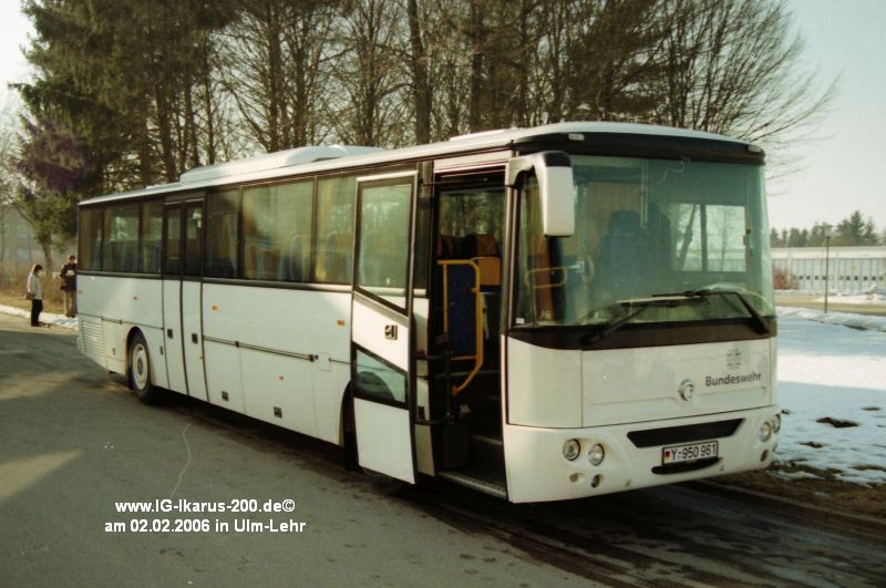 Y-950961